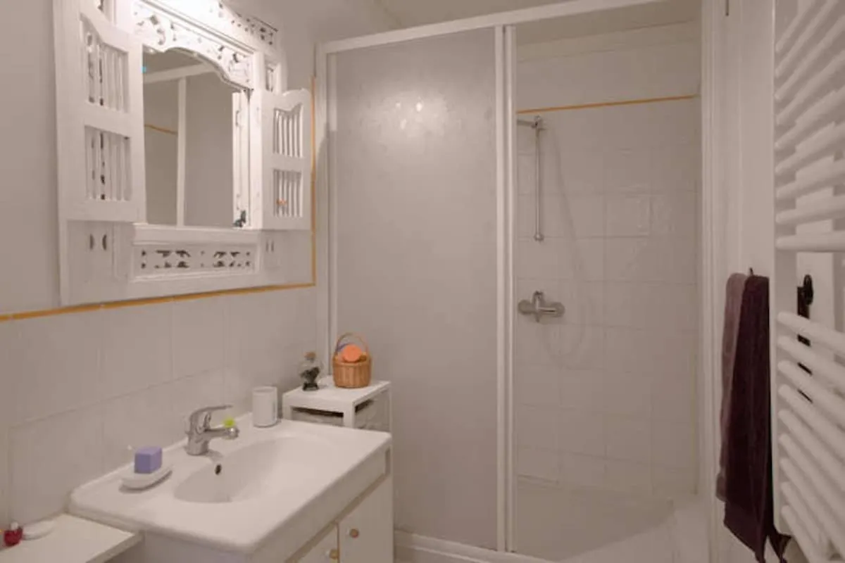 Spacious 2-Bed Apartment With Direct Port View, Free Parking La Ciotat