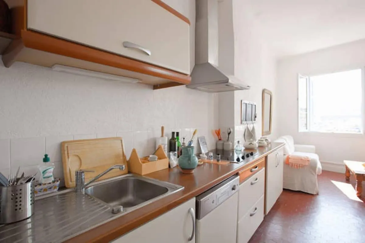 Spacious 2-Bed Apartment With Direct Port View, Free Parking La Ciotat 0*,